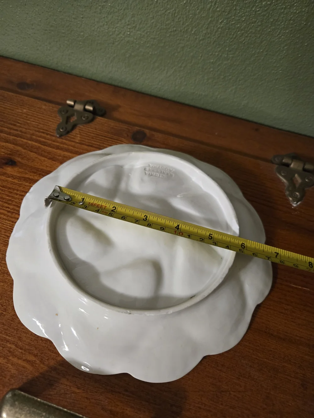 Victoria Karlsbad Austria White and Gold Porcelain Oyster Plate